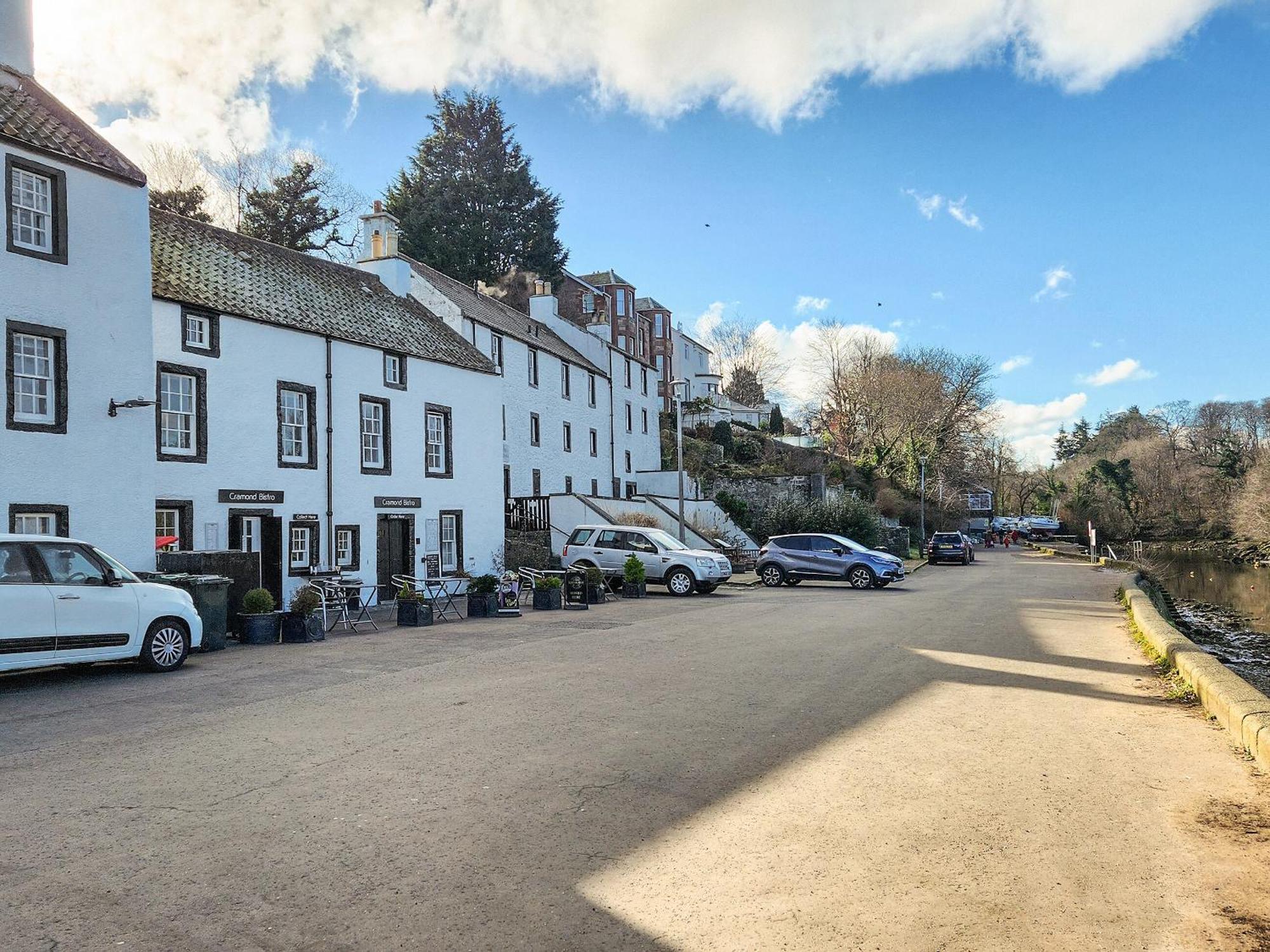Holiday home Quay Cramond